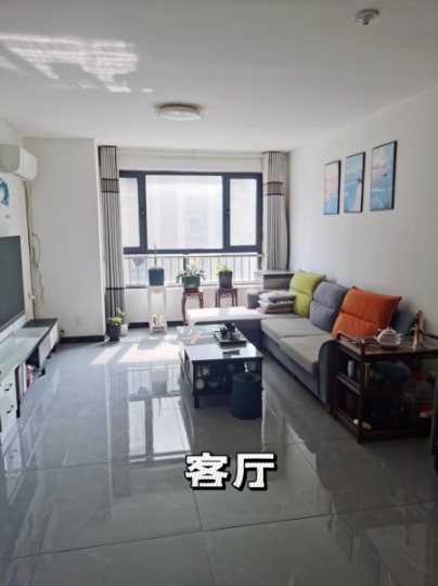 新區(qū)龍門(mén)萬(wàn)和城拎包入住