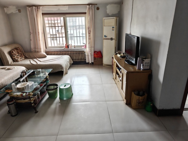 牟山一區(qū)，房屋出售！
